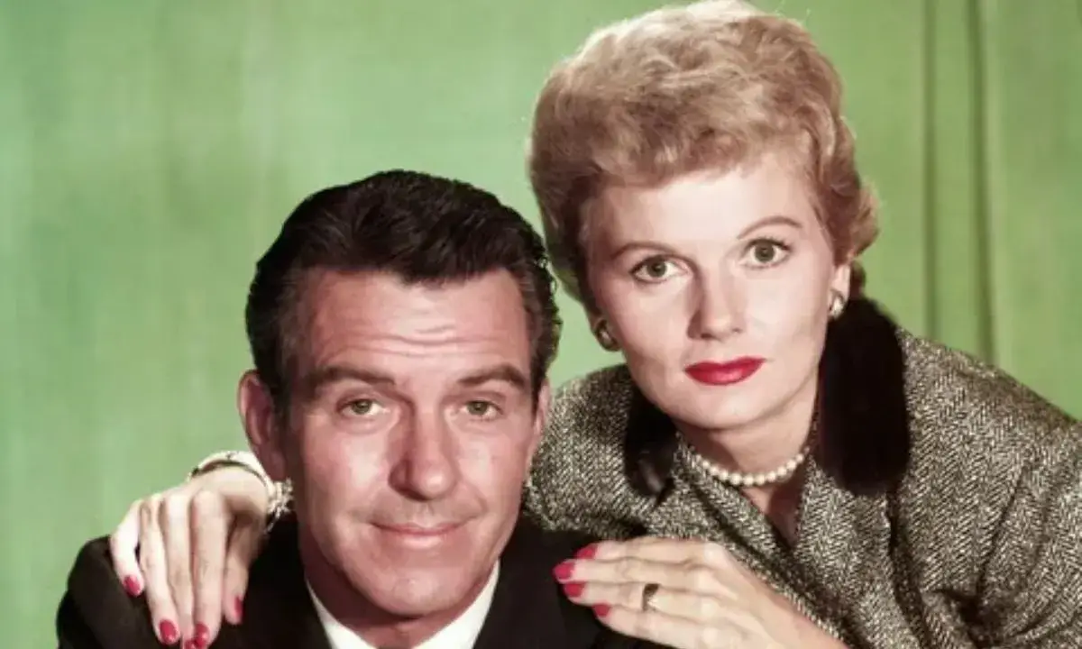 Hugh Beaumont Net Worth At Death Wife, Career, Movies/TV Shows and more